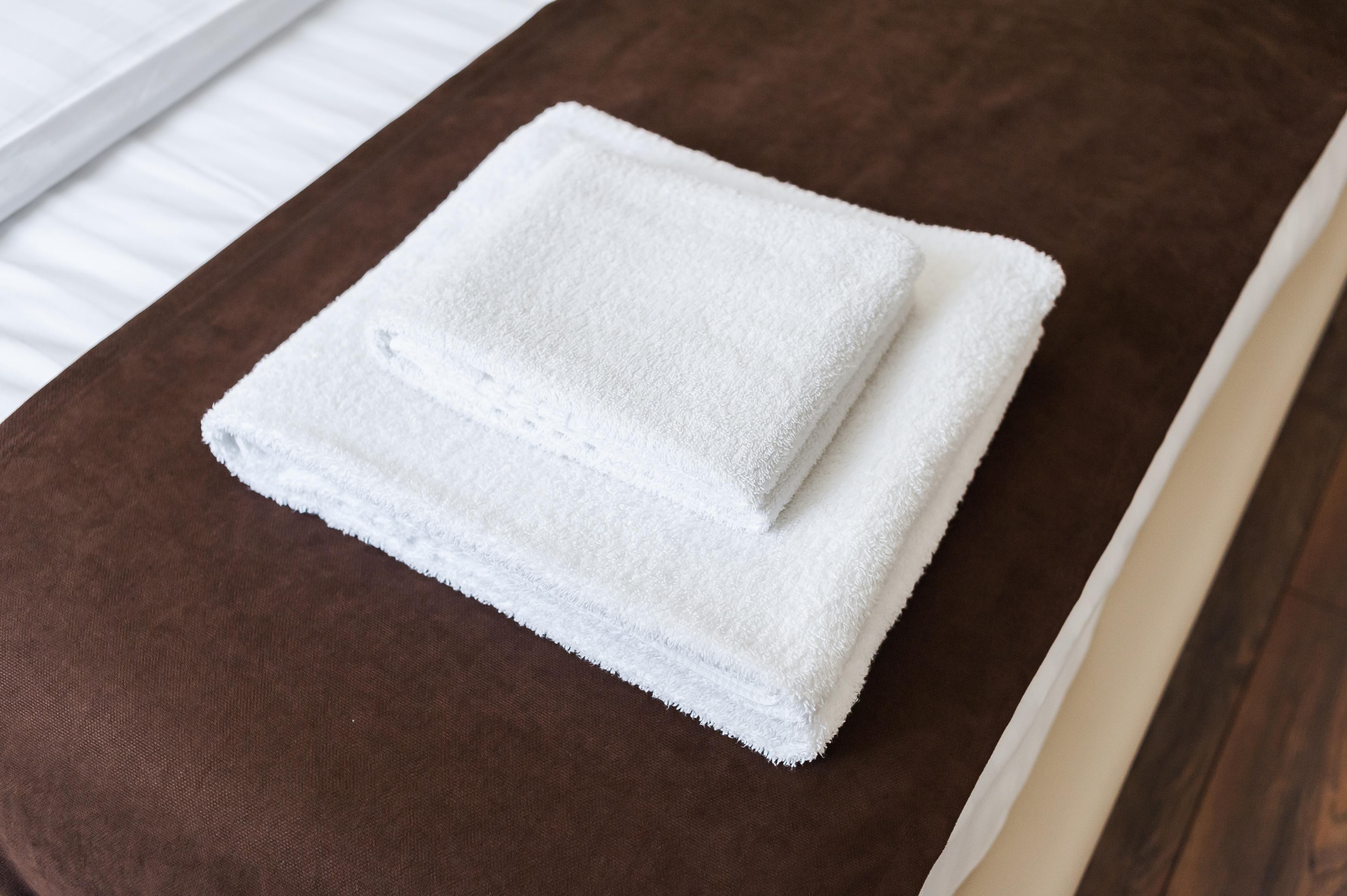 choosing the best towels for rental properties