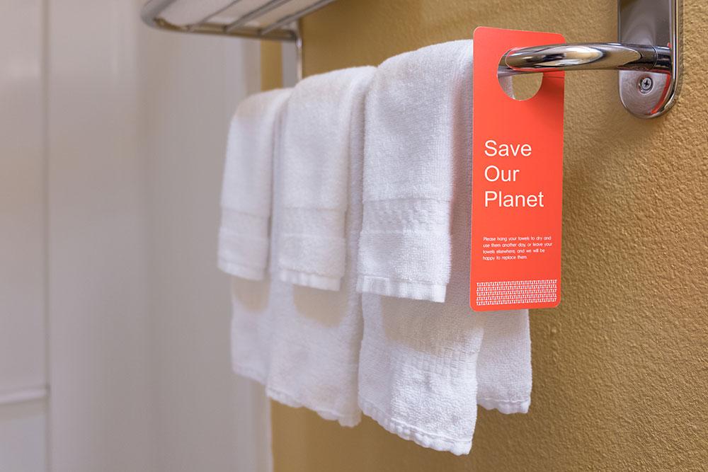 commercial-towel-bars